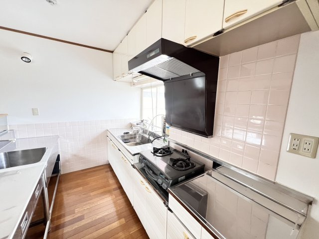 志篭谷町 ハッピーコートのキッチン