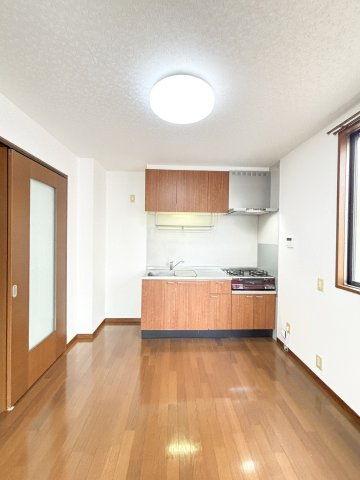 メイプルガーデン　B棟のキッチン