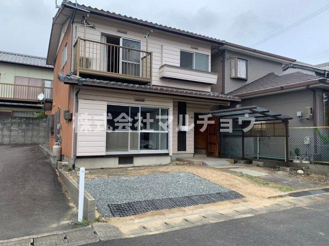 上屋敷一戸建の駐車場|駐車スペースもあります