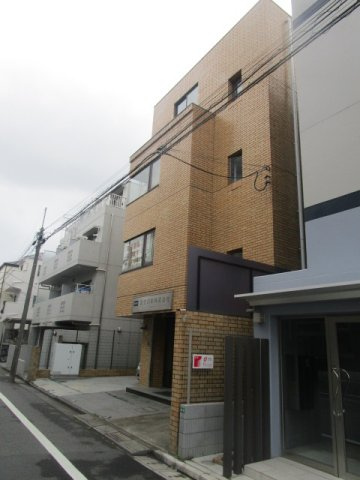 豊島区千早２丁目のビルの外観