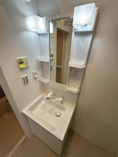 【独立洗面台】