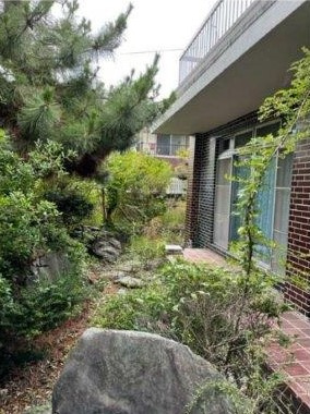 北条３丁目　中古一戸建ての庭|専用庭
■物件内覧・資金計画相談・住宅ローン相談、リフォーム相談、お問合せ受付中■
※当日・翌日のご内覧、ご相談はお電話でのお問合せがスムーズです！