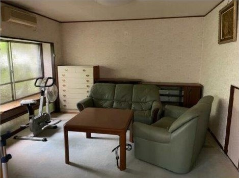 北条３丁目　中古一戸建ての洋室|洋室
■物件内覧・資金計画相談・住宅ローン相談、リフォーム相談、お問合せ受付中■
※当日・翌日のご内覧、ご相談はお電話でのお問合せがスムーズです！