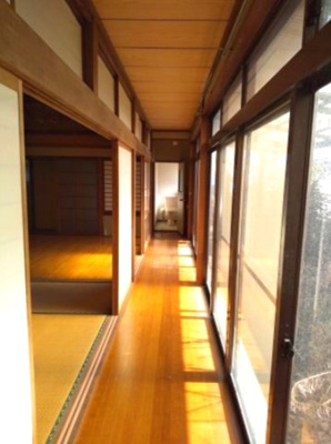 【内装】 | 床波５丁目中古住宅 | 縁側廊下