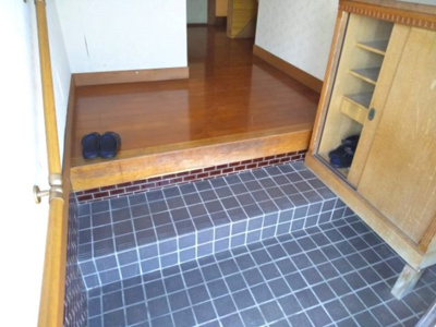 【玄関】 | 床波５丁目中古住宅