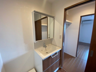 【独立洗面台】 | マルベリーコート