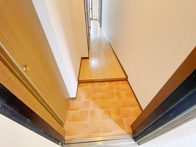 【玄関】 | コーポ鏡【名古屋市賃貸・洗面脱衣室】