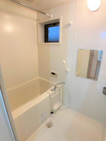 セジュール赤羽根の浴室|別部屋同一間取りのお写真となります。