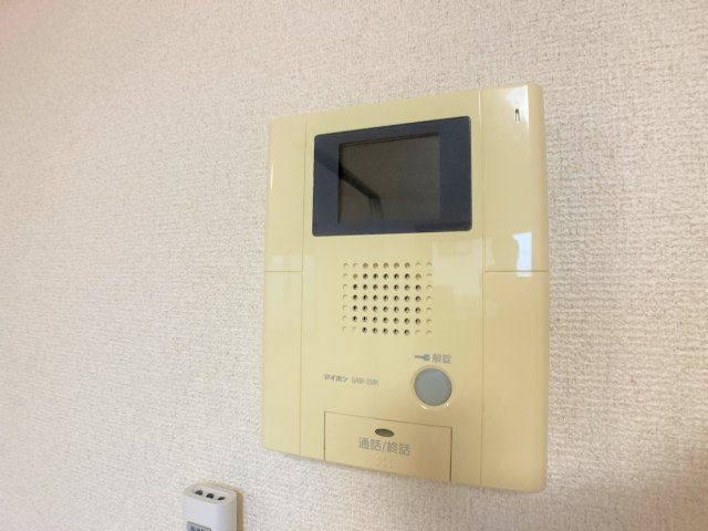セジュール赤羽根のセキュリティ|別部屋同一間取りのお写真となります。