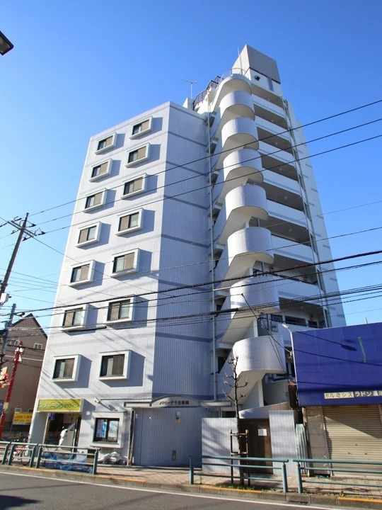 パペーテ千住新橋の外観