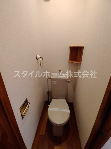 セザンヌ新栄３のトイレ