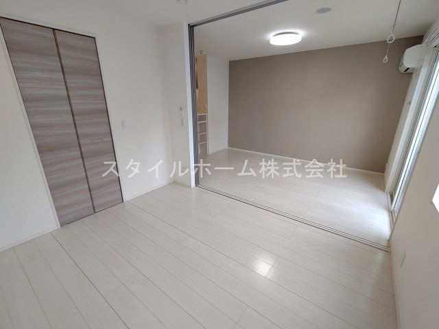よつ葉館・蒼い館・まほろ館・ほくと館　ほくと館の居間・リビング