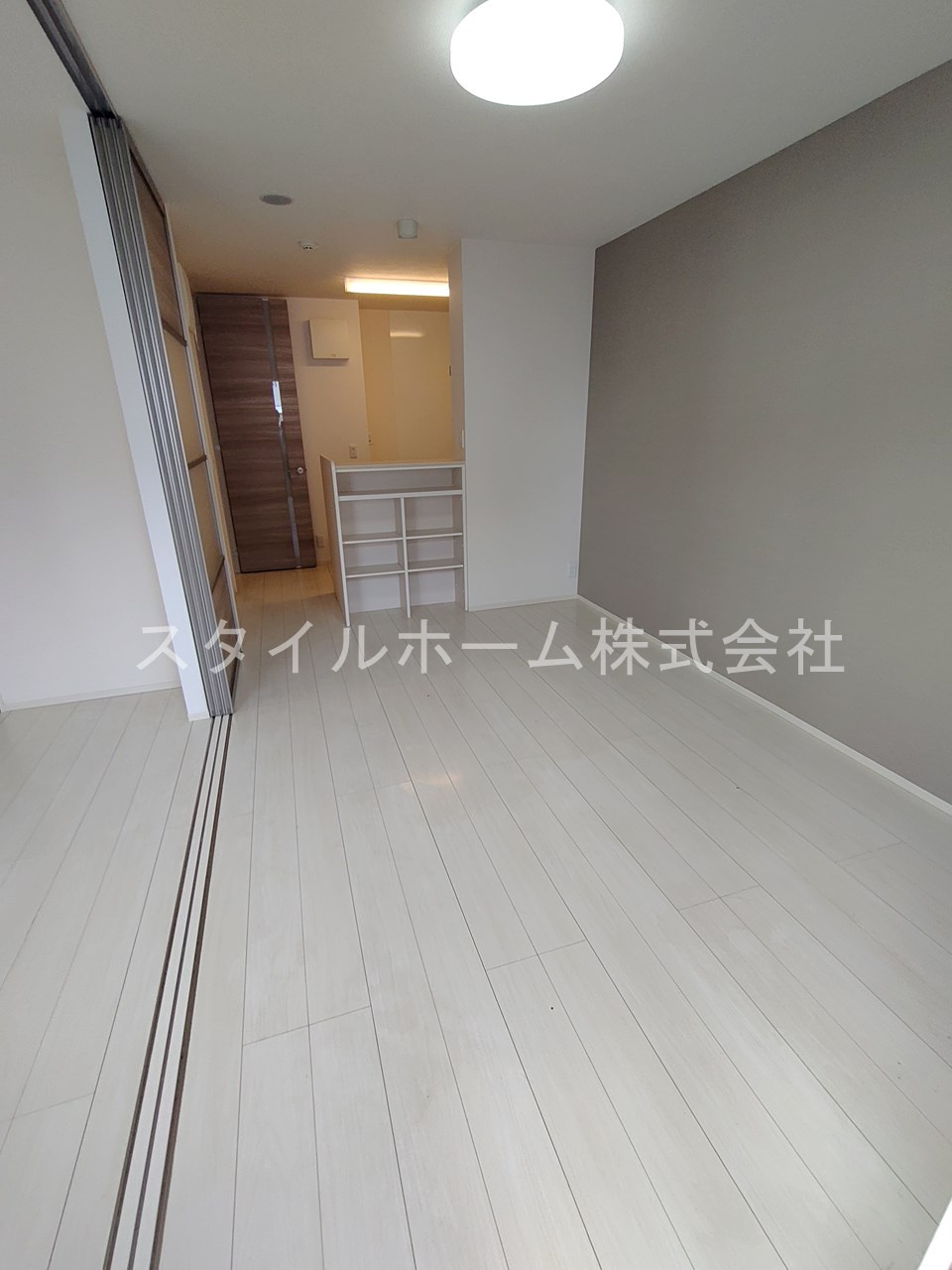 よつ葉館・蒼い館・まほろ館・ほくと館　ほくと館の居間・リビング