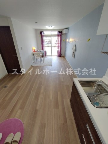 エルディム藤の居間・リビング