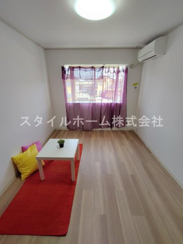 エルディム藤の居間・リビング