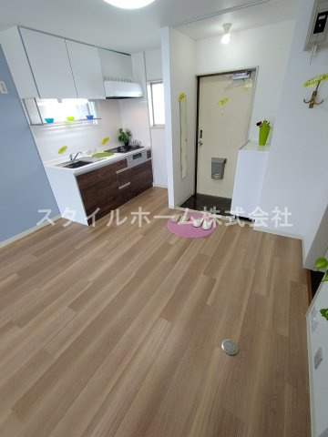 エルディム藤の居間・リビング