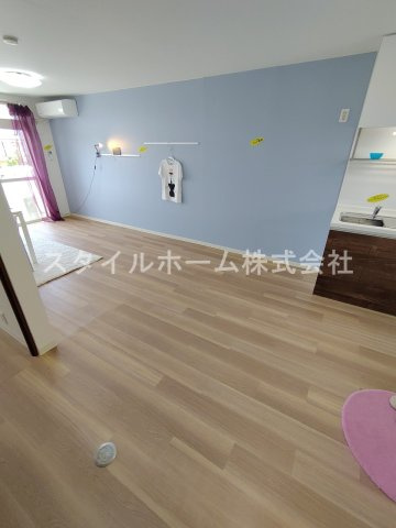 エルディム藤の居間・リビング