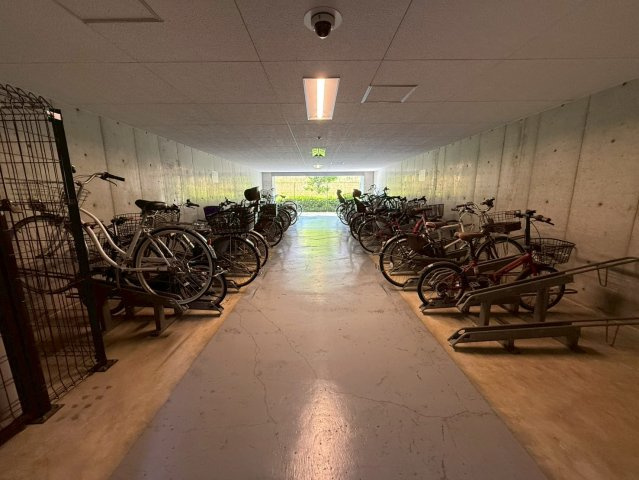 プレイズ堺光明池の駐輪場