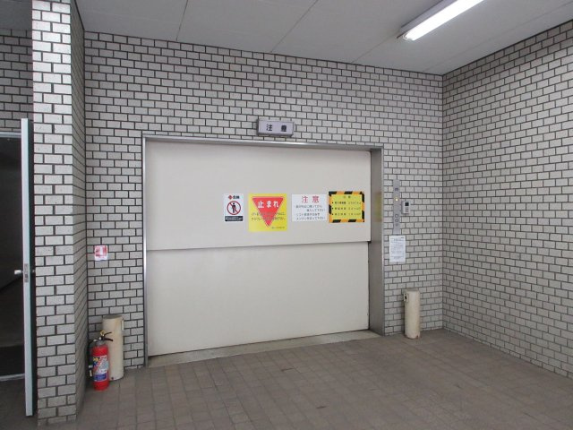新宿区西新宿１丁目の事務所のその他共用部分