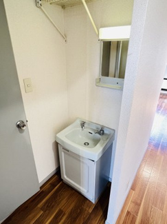 【洗面所】 | サンビレッジＳＡＮＯ　Ｂ