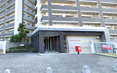 【エントランス】 | プレミスト和泉府中