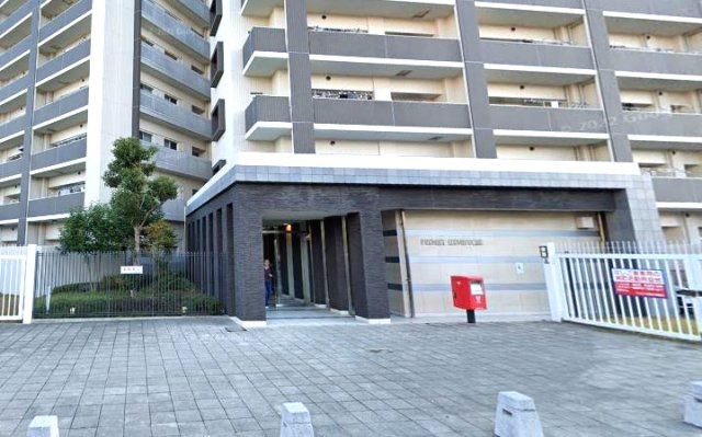 【エントランス】 | プレミスト和泉府中