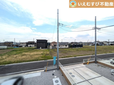 【展望】 | Livele Garden.S　太田第2阿久津町 | 高い建物が無く開放感のある展望
バルコニーからの展望も開けていてのどかな景色が望めます。日当りも良いですね♪