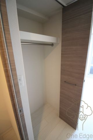 ララプレイス梅田西イルミナーレの収納