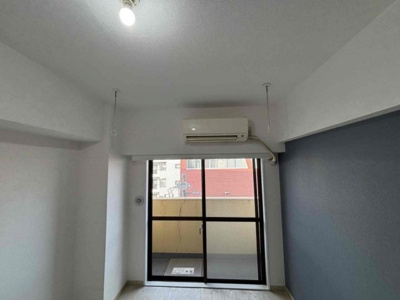 【洋室】 | パレ・ドール中野