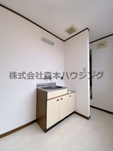 【キッチン】 | 　ひびき寝屋川ハイツ | 使いやすいキッチンです