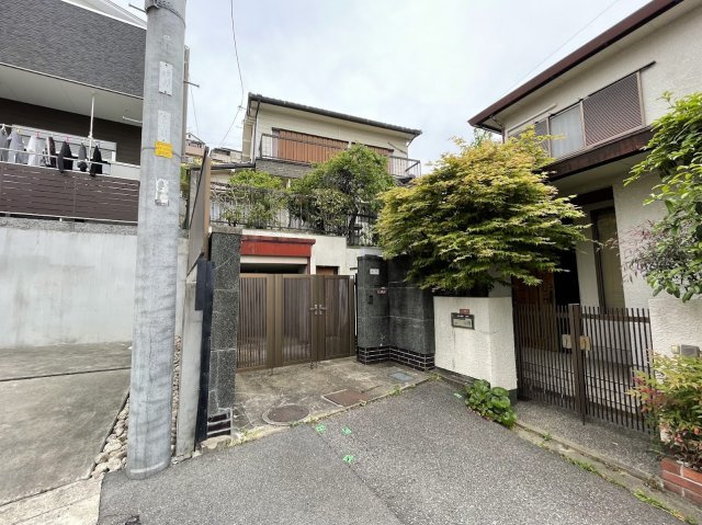 平野１丁目　古家付き土地の外観