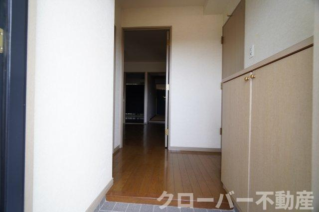 スカイハイの玄関