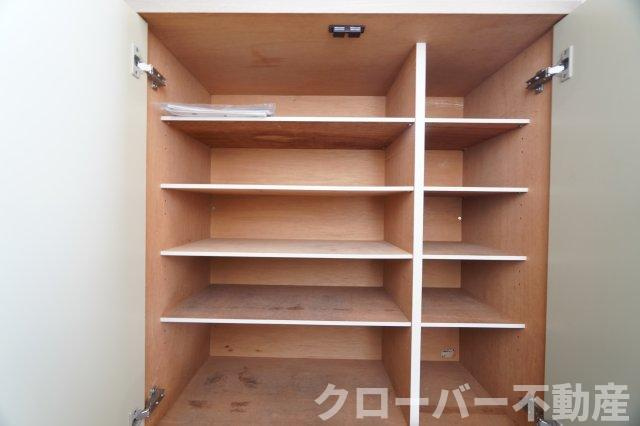 スカイハイの収納