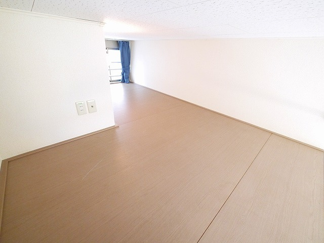 レオパレス裕のその他|コンセントもあります