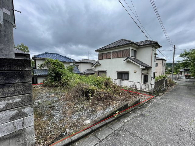 ‐三丁目不動産‐　寄居町富田の外観