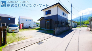 【外観】 | 南アルプス市古市場 平成3年築中古戸建 内装綺麗になりました。土地：181.40ｍ2　建物：89.43ｍ2