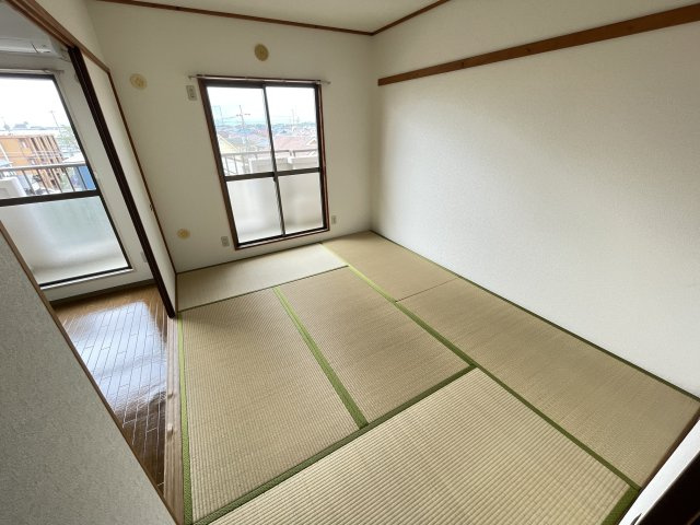 第６パールメゾン海老原の和室