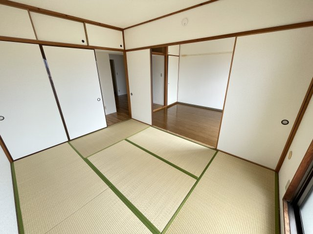 第６パールメゾン海老原の和室