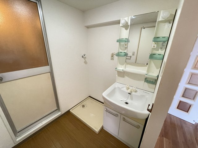 第６パールメゾン海老原の洗面所