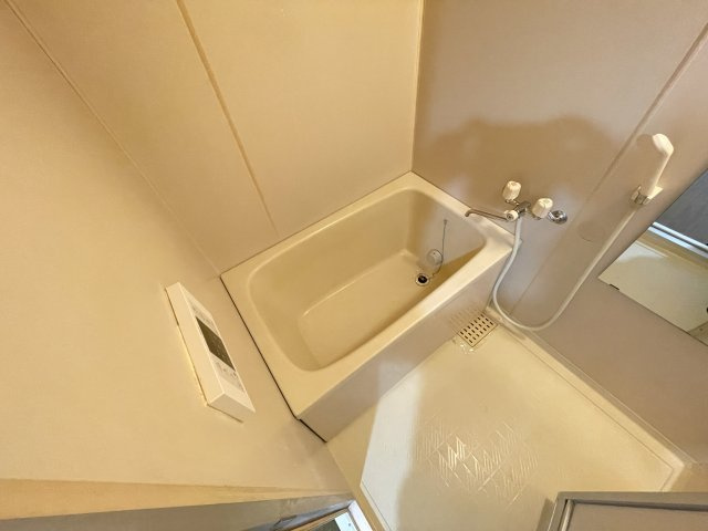 第６パールメゾン海老原の浴室