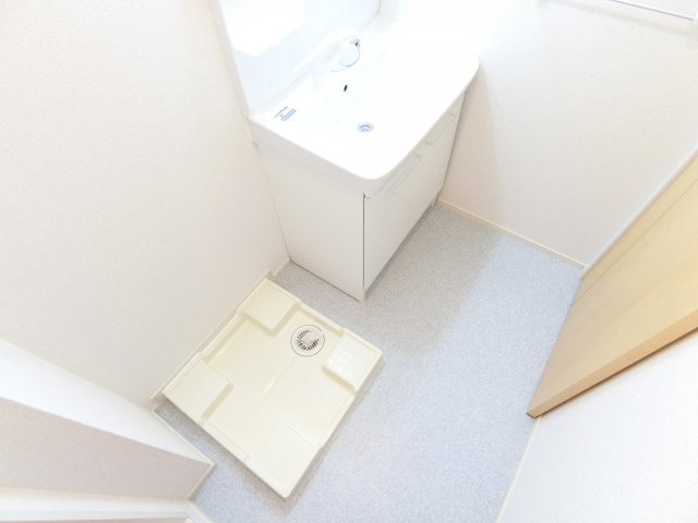 ヴェルデアッカの独立洗面台