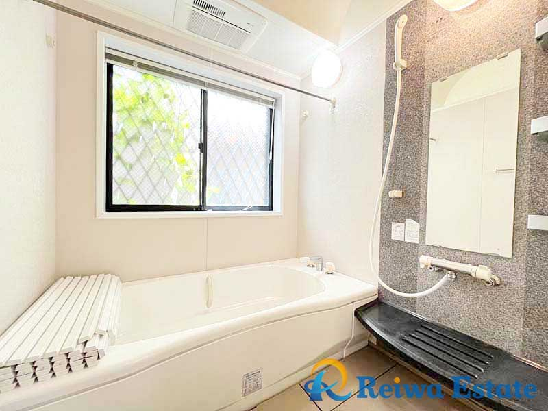 中古戸建　高座郡寒川町宮山の浴室