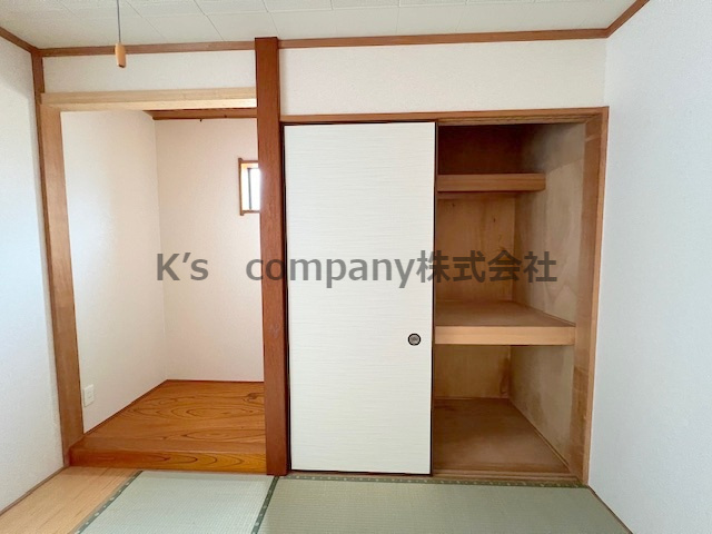 ◎高座郡寒川町宮山　中古戸建のその他|和室の収納スペース☆