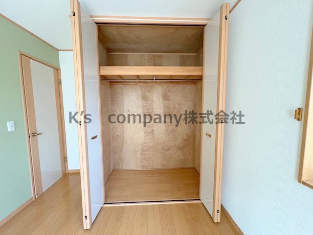 ◎高座郡寒川町宮山　中古戸建の収納|洋室の収納スペース☆