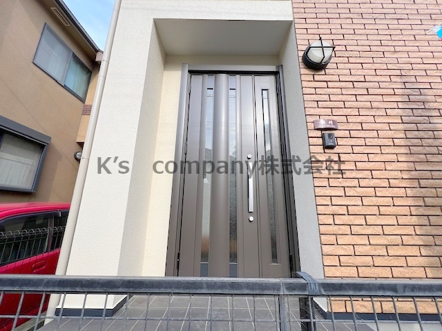 ◎高座郡寒川町宮山　中古戸建の玄関|外玄関周辺スペース☆