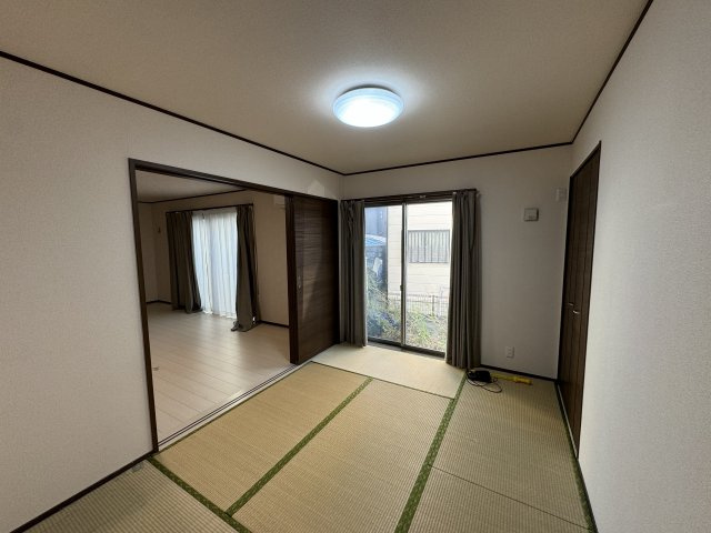 -三丁目不動産-　熊谷市石原　平成28年築の和室