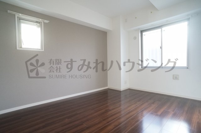グローリーパレス中山の寝室|参考、同建物・同間取りの号室