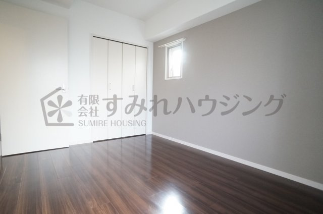 グローリーパレス中山の寝室|参考、同建物・同間取りの号室