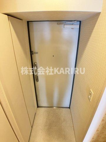 ペペル善源寺の玄関