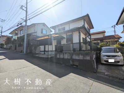 【前面道路含む現地写真】 | 厚木市毛利台　土地「更地渡し」